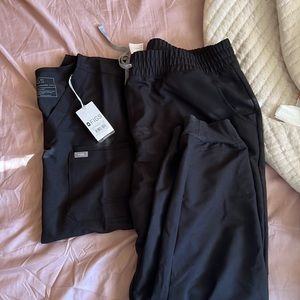 Figs Scrub set with jogger pants